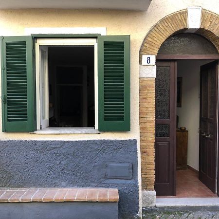 Il Riccio, Valle Roveto Country House Roccavivi Exterior photo
